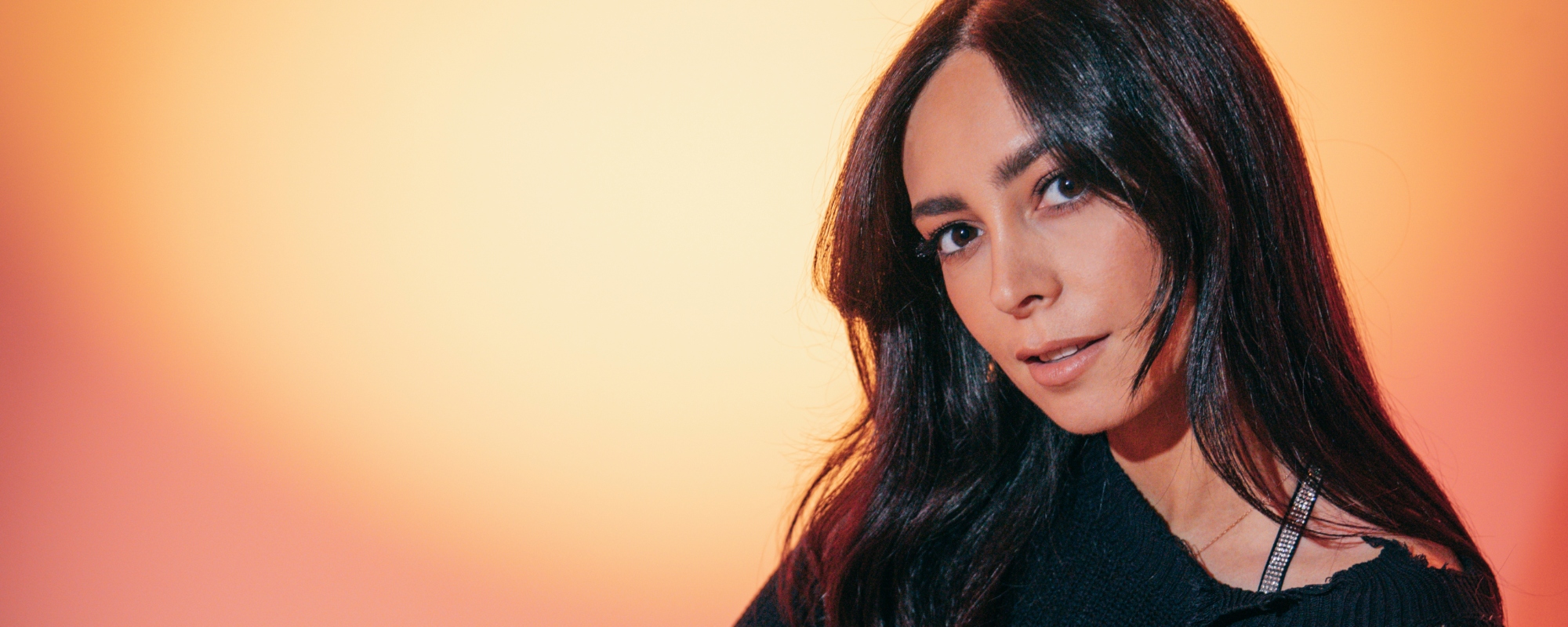 LØLØ Explores Break-Ups, Falling for Toxic People, and Robots on ...