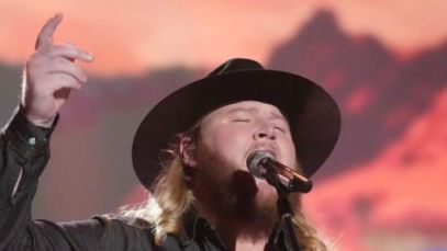 'American Idol' Contestant Makes Top 7 With Foot-Stomping Johnny Cash Cover