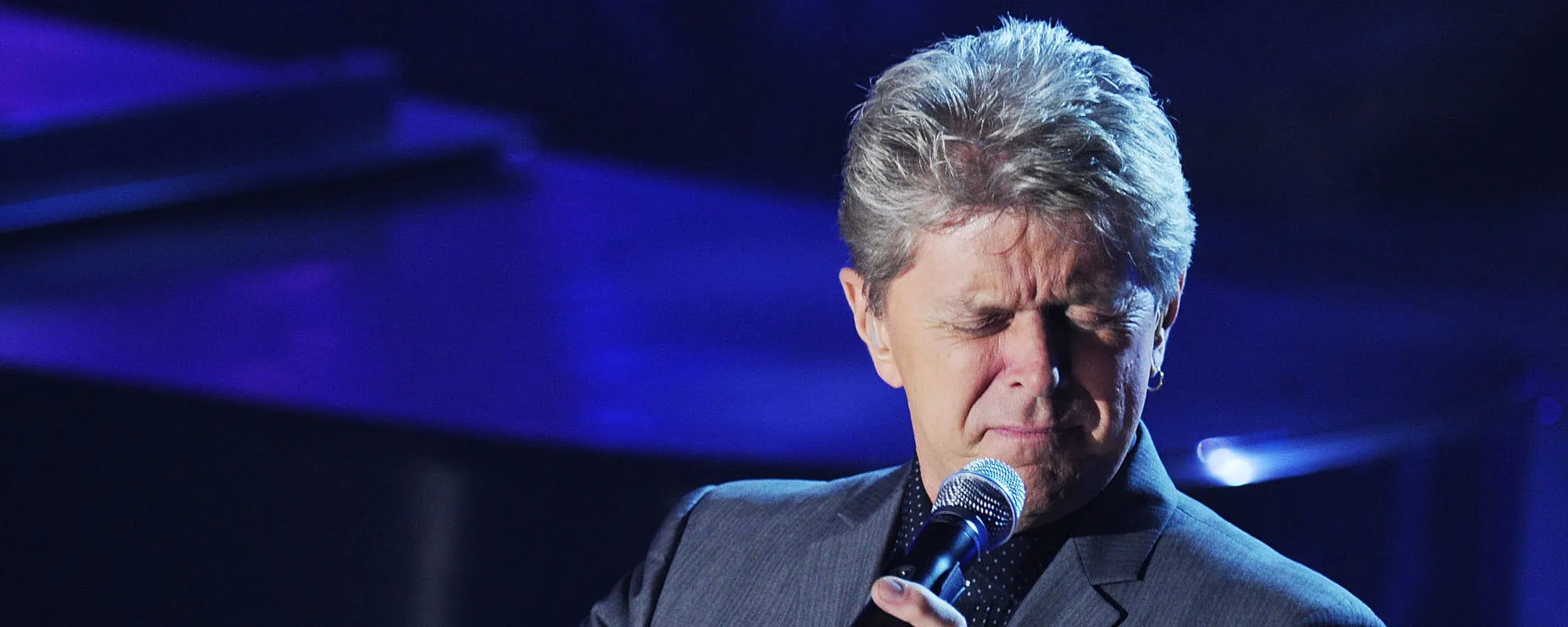 The Meaning Behind “Glory of Love” by Peter Cetera and Why It Was so Important to His Budding Solo Career