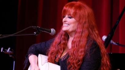 Song Suffragettes honored Wynonna Judd last week