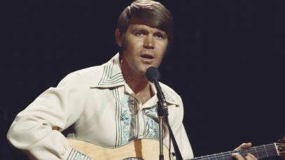 Listen to Glen Campbell and Dolly Parton sing Better Place