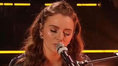 Emmy Russell performs "Coal Miner's Daughter" by Loretta Lynn on American Idol
