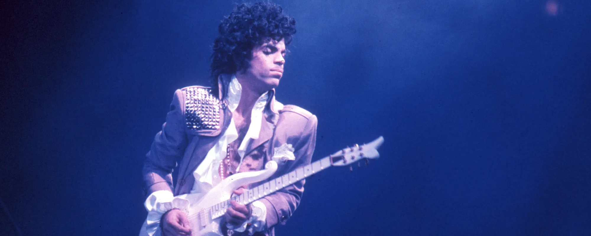 The Top 5 Guitar Descendants of Jimi Hendrix