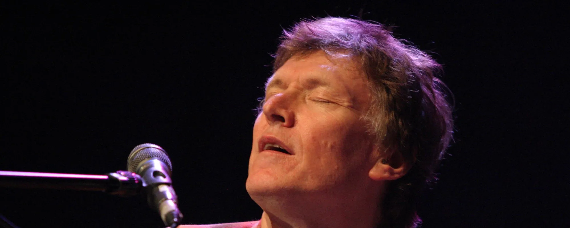 Behind the Album: How Steve Winwood Became a Solo Star with ‘Arc of a Diver’
