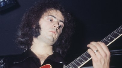Richie Blackmore Honors the Late Duane Eddy With Touching Tribute
