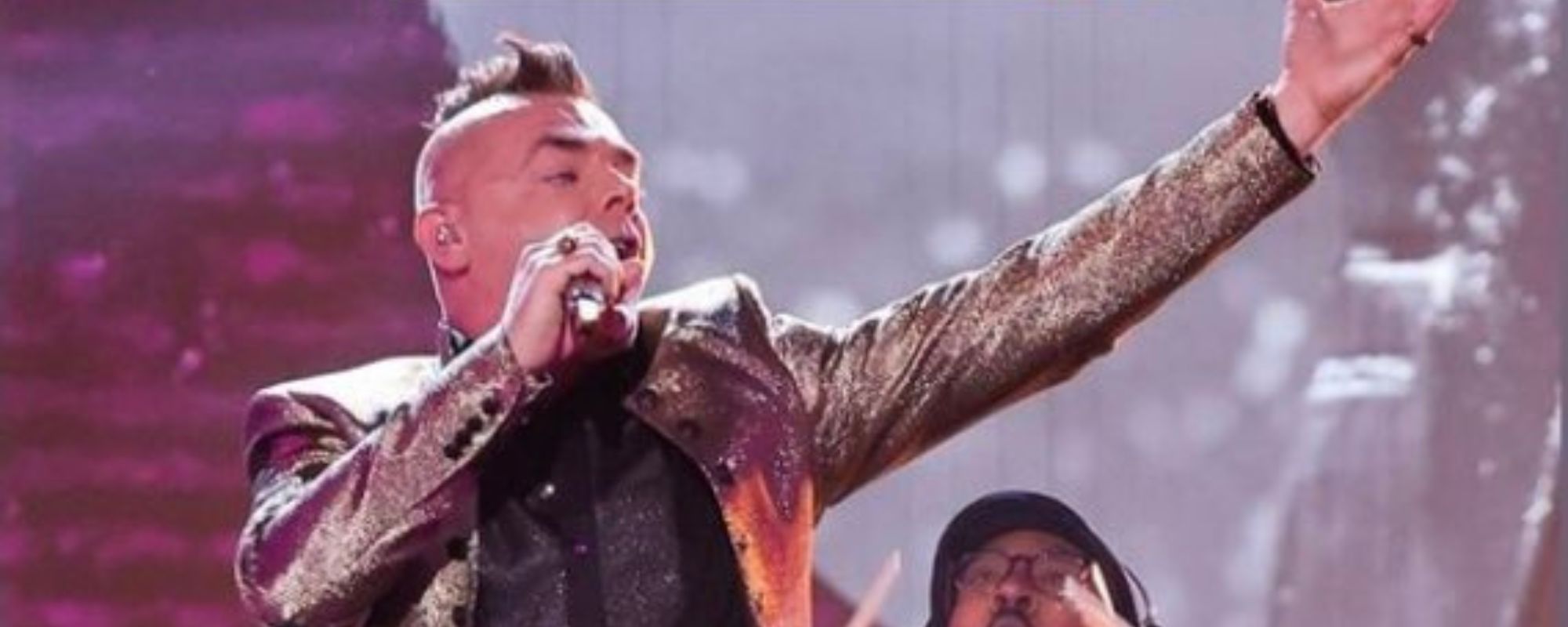 Bryan Olesen/John Legend Duet 'The Voice'