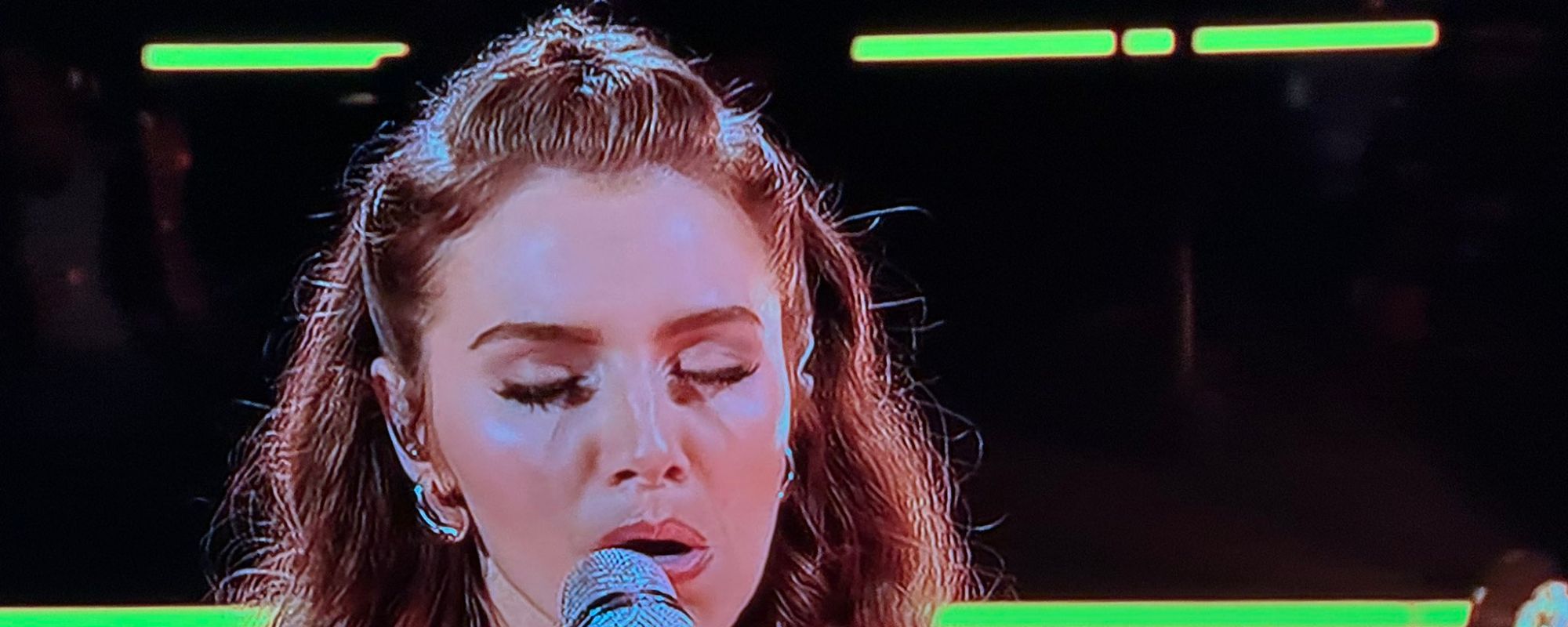 Emmy Russell Hopes to ‘Climb’ to the Top of ‘American Idol’ With Beautiful Miley Cyrus Cover