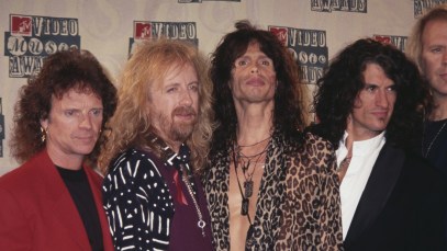 On This Day in 1993: Aerosmith Scored Their First No. 1 Album on the ‘Billboard’ 200 with ‘Get a Grip’