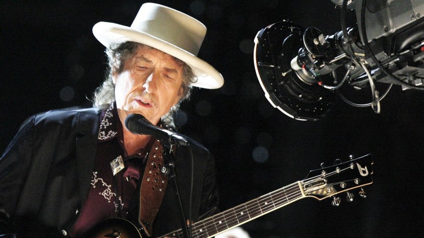 Remember When: Bob Dylan Topped the ‘Billboard’ 200 for the Fifth Time & Set a Chart Record with ‘Together Through Life’