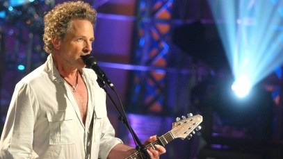 New Lindsey Buckingham Box Set, ‘20th Century Lindsey,’ Focuses on Ex-Fleetwood Mac Member’s Pre-2000 Solo Work