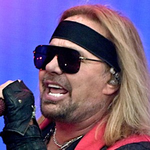 Vince Neil Recalls What He Disliked About Opening for Van Halen