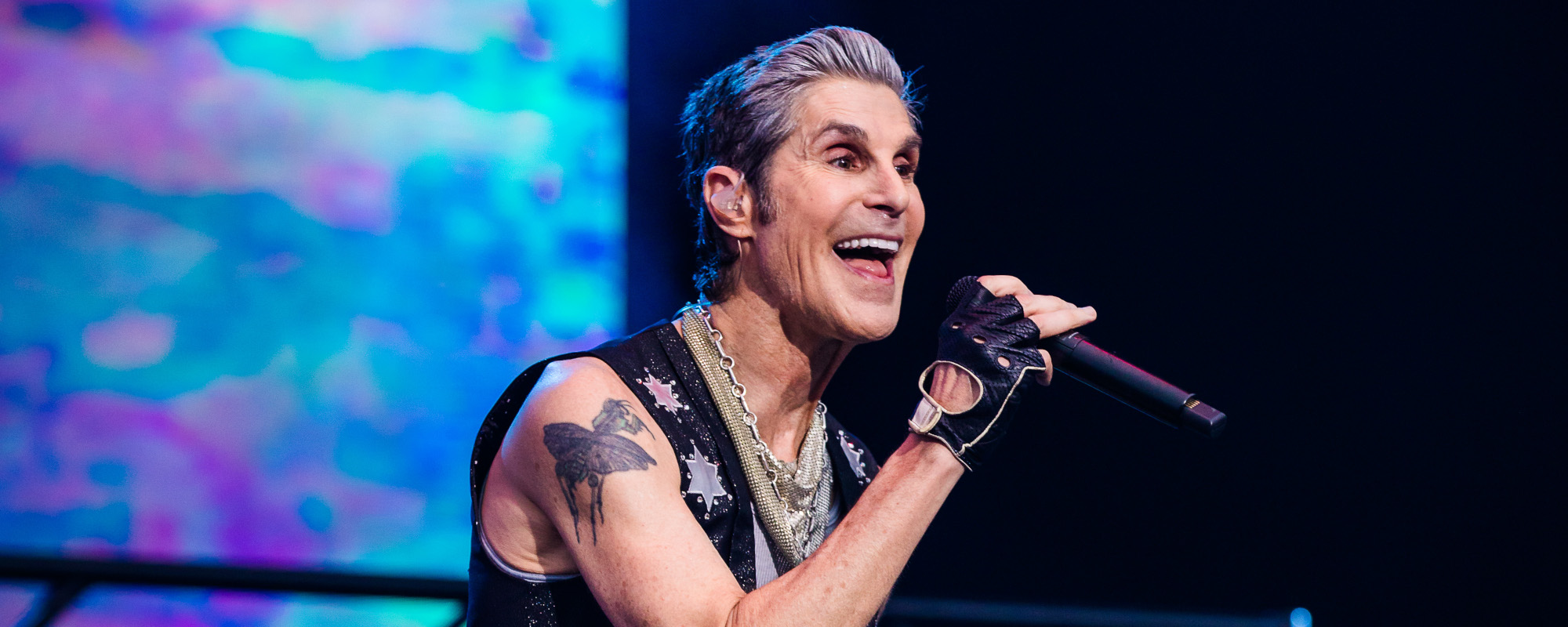 Perry Farrell’s Wife Addresses Abrupt End of Jane’s Addiction Show After Fight With Dave Navarro