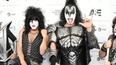 KISS posing together
