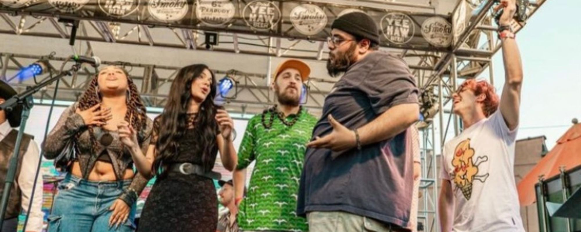 Watch 'American Idol' Favorites Jam to Garth Brooks at CMA Fest