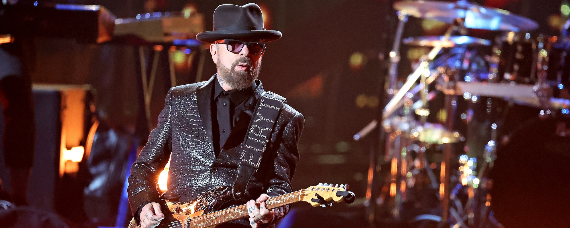 The Writer’s Block: Dave Stewart on His “Surrealist” Nature, Writing with Stevie Nicks, and Musical “Manifestos” with Annie Lennox