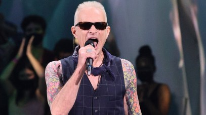 Listen to Ex-Van Halen Singer David Lee Roth’s Faithful Cover a Classic 1981 Song by One-Hit Wonder Tommy Tutone