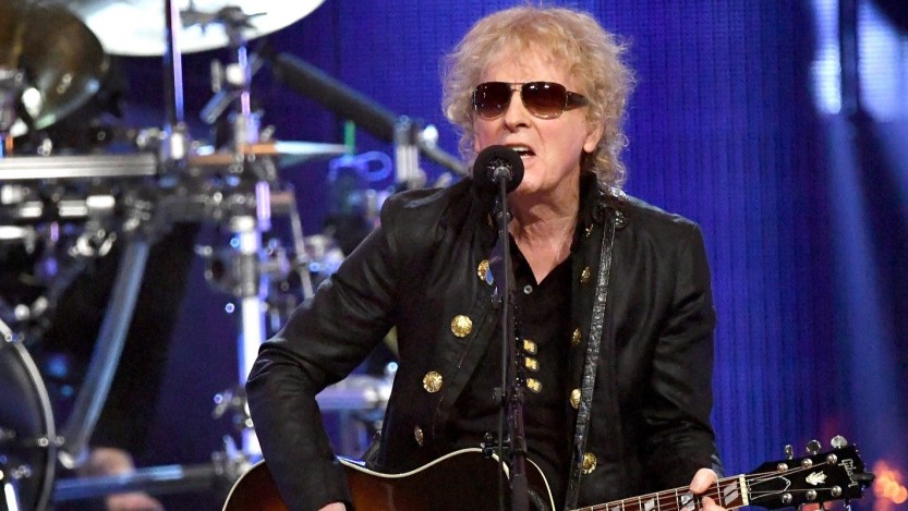 5 Enduring Songs Written and Sung by Mott the Hoople Frontman and Solo Star Ian Hunter in Honor of His 85th Birthday