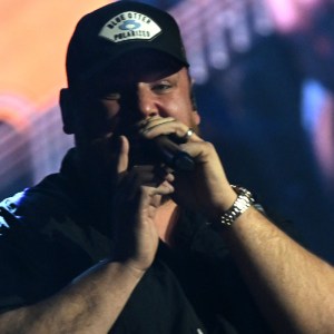 Luke Combs Calls Performance With Tracy Chapman One of the Top Moments in His Career