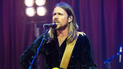 Lukas Nelson Performs Classic Willie Nelson Song at the Outlaw Music Festival