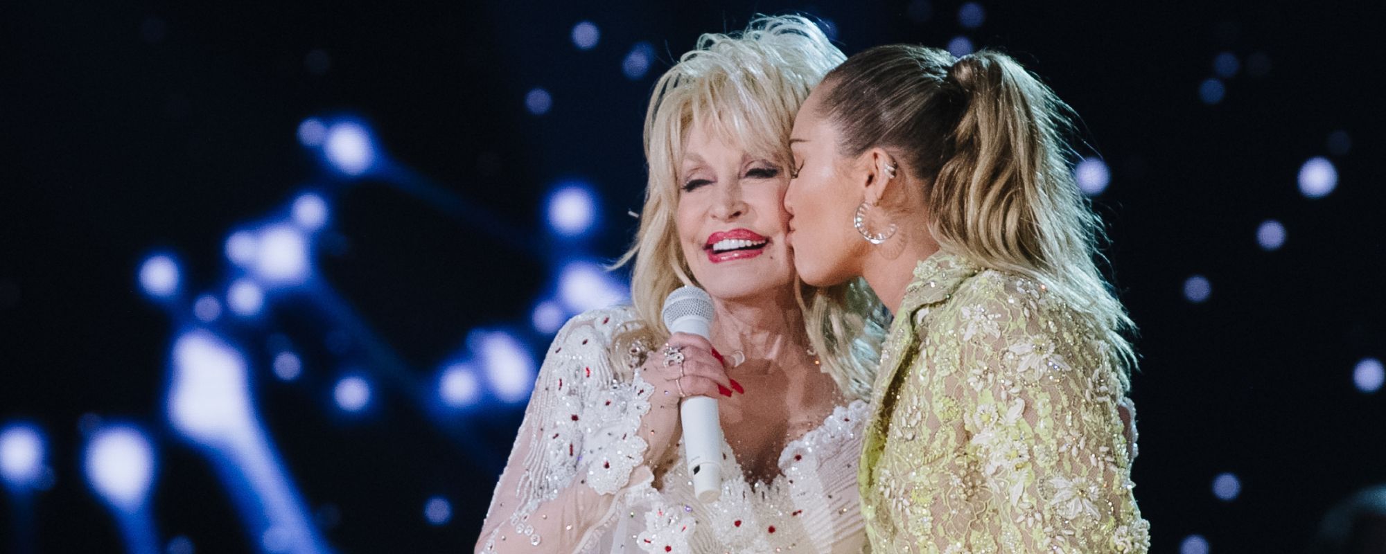 Miley Cyrus: “I Literally Have to Access My Lawyer’s Office” to Contact Dolly Parton