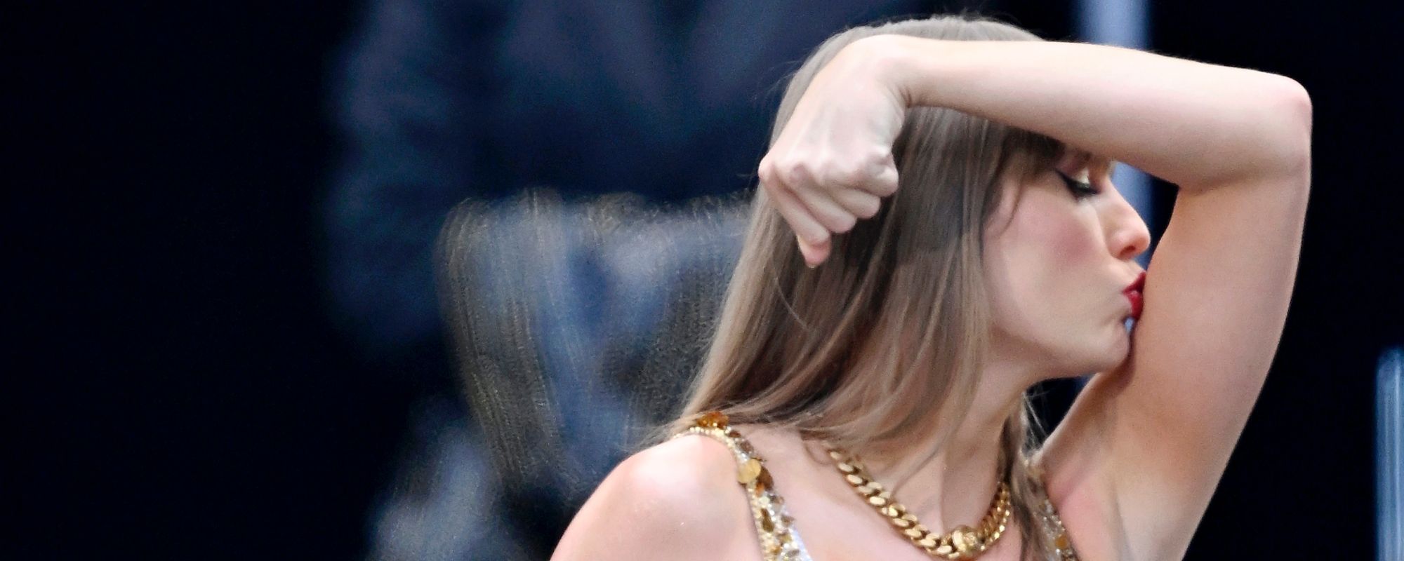 Did Taylor Swift Fire Back at Dave Grohl After "Errors" Tour Comment?