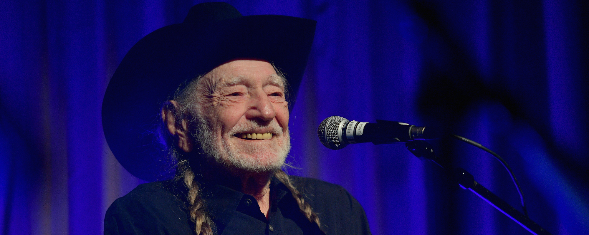 Fans Caution Willie Nelson's Return to the Stage Despite Being Cleared by  Doctors