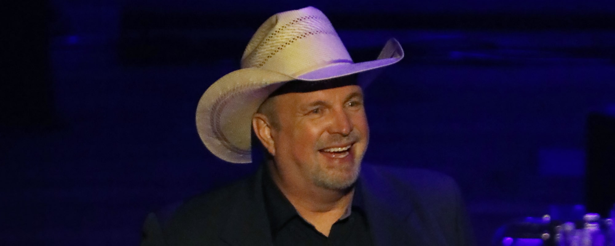 Born on This Day in 1938, the Country Hitmaker Behind Your Favorite Garth Brooks Classics and Crystal Gayle’s Signature Hit