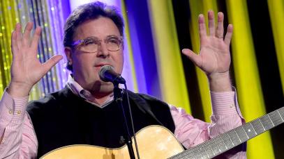 Vince Gill performs at the T.J. Martell Foundation's 7th Annual Nashville Honors Gala at Omni Hotel Downtown on March 30, 2015 in Nashville, Tennessee.