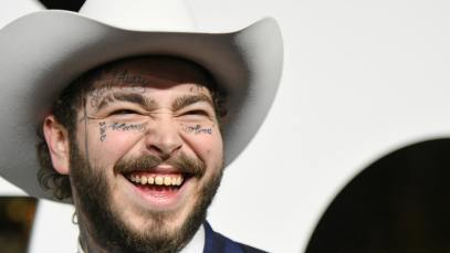 Post Malone arrives at the 2019 GQ Men Of The Year event at The West Hollywood Edition on December 05, 2019 in West Hollywood, California.