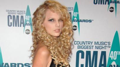 Taylor Swift during The 40th Annual CMA Awards - Arrivals at Gaylord Entertainment Center in Nashville, Tennessee, United States.