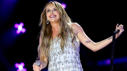 Carly Pearce CMA Fest Set included truck on fire