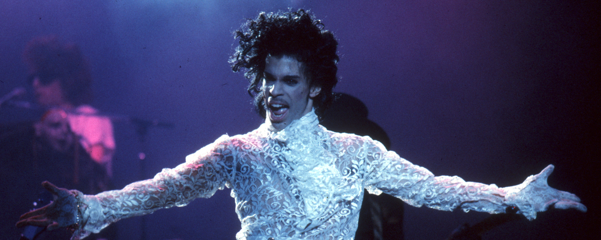 4 أغاني من الثمانينات تبدو بلا خجل مثل فرقة البيتلز 4 أغاني من الثمانينات تبدو بلا خجل مثل فرقة البيتلز