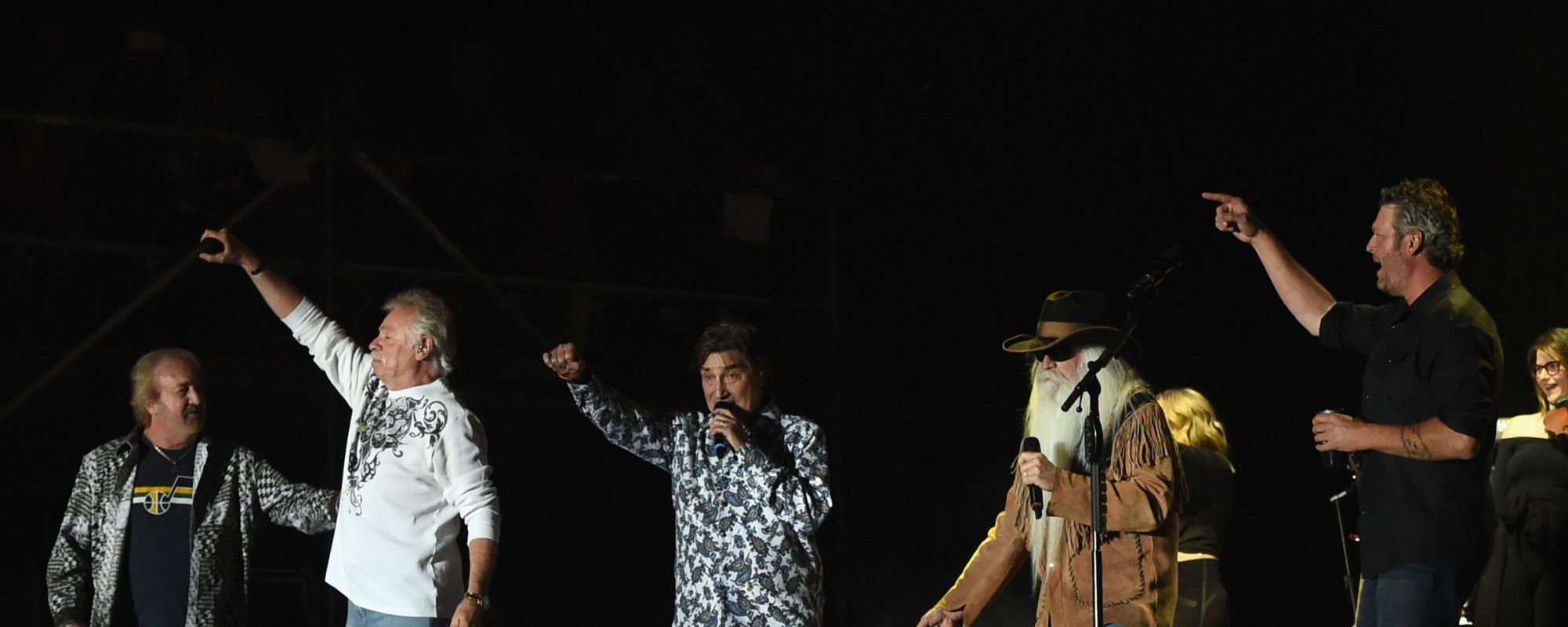 Blake Shelton, Travis Tritt Mourn Passing of Oak Ridge Boys Singer Joe Bonsall