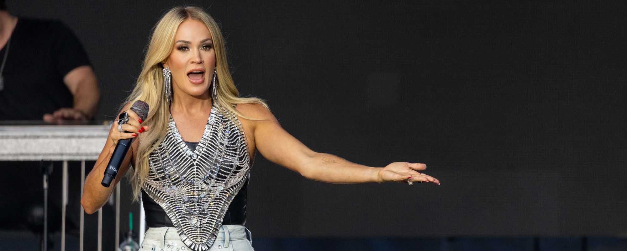 Outraged Carrie Underwood Fans Wonder Why This No. 1 Hit Didn’t Make the ‘Twisters’ Soundtrack