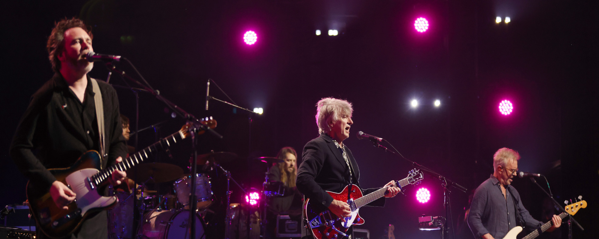 Crowded House GettyImages-2063964201 Crowded House GettyImages-2063964201