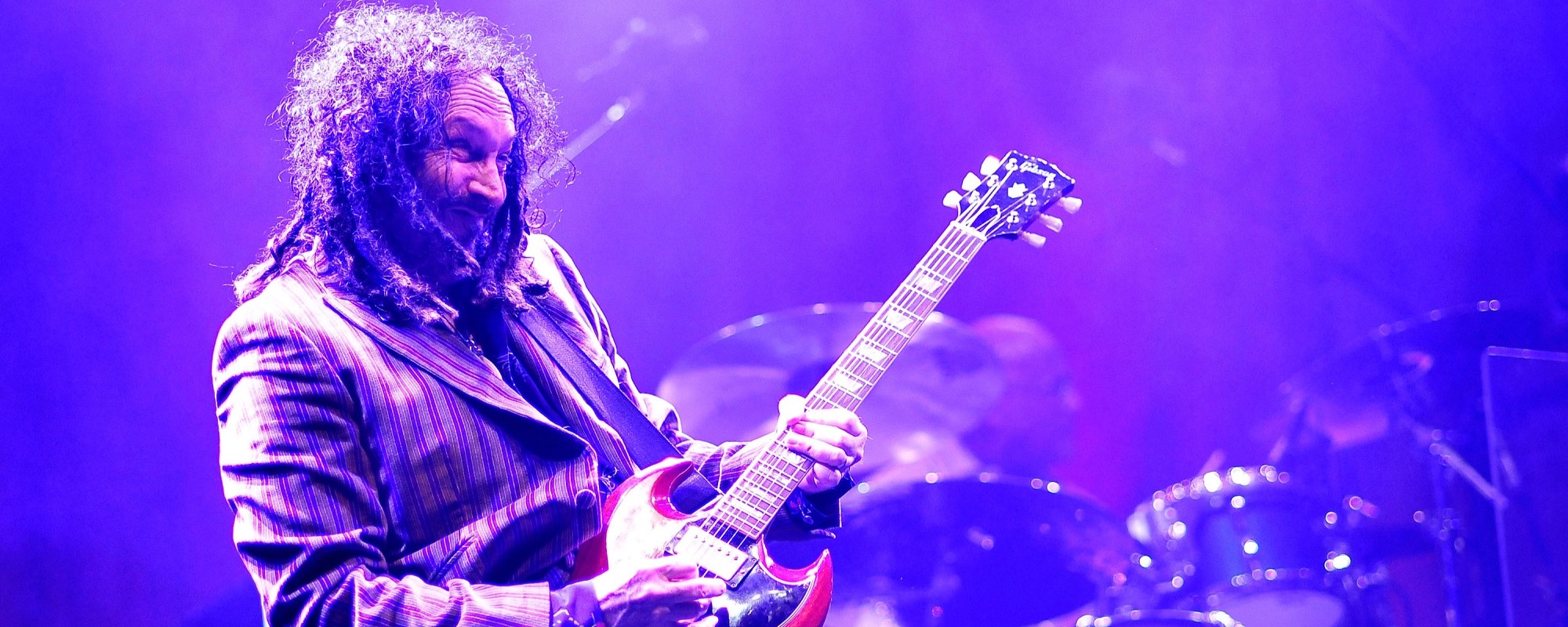 Watch Tom Petty & the Heartbreakers’ Mike Campbell and Steve Ferrone Play the National Anthem at Milwaukee Brewers Game