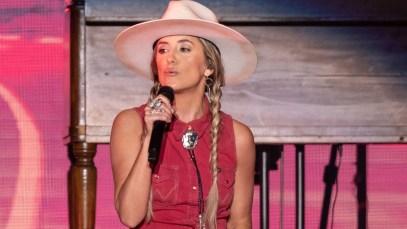 Four-Year-Old Looks To Steal Lainey Wilson Away From Former Quarterback Duck Hodges