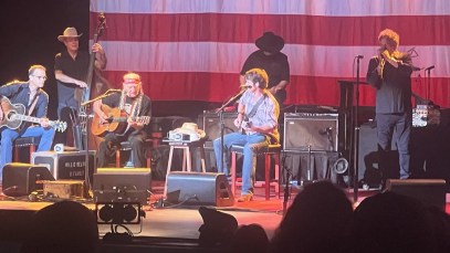 Review: Willie Nelson Delivers Strong, Emotional Performance at Outlaw Music Festival Tour Show in Bethel, New York