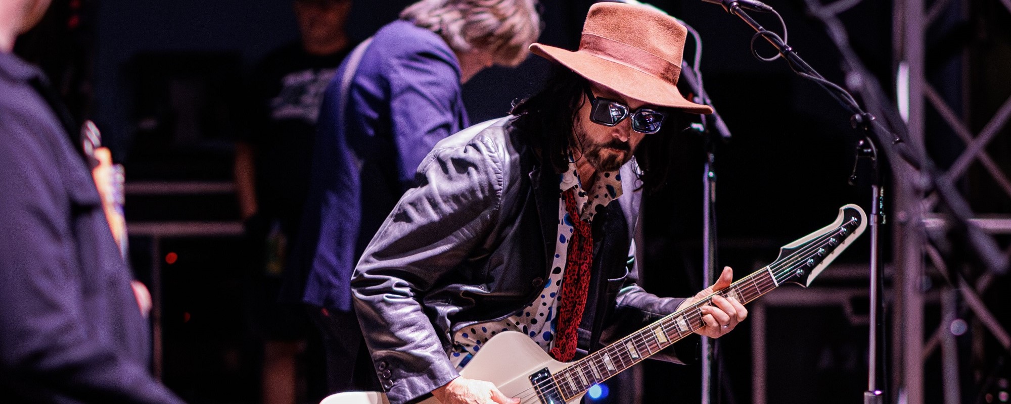 Tom Petty Guitarist Mike Campbell and The Dirty Knobs Team Up With Lucinda Williams for Joint Tour