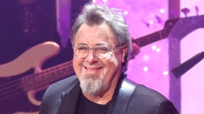 Remember When Vince Gill Teamed up With Patty Loveless for Special Performance of "When I Call Your Name"