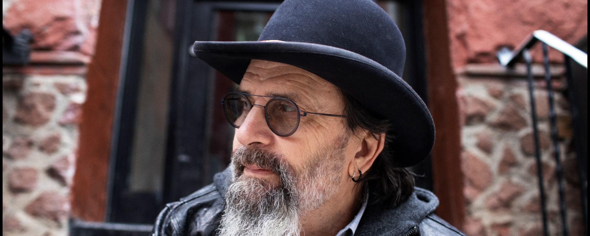 Steve Earle released one of the best country albums today