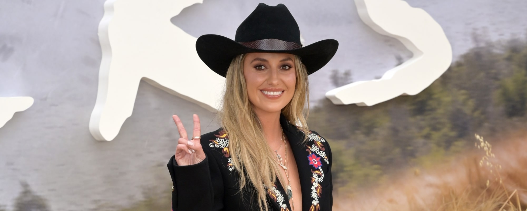 Lainey Wilson will release a song with Miranda Lambert later this week