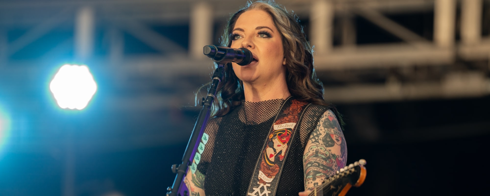 Ashley McBryde covered a Mark Chesnutt classic with Zach Top