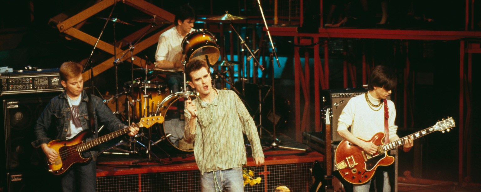 The Meaning Behind the Band Name: Pearl Jam - American Songwriter