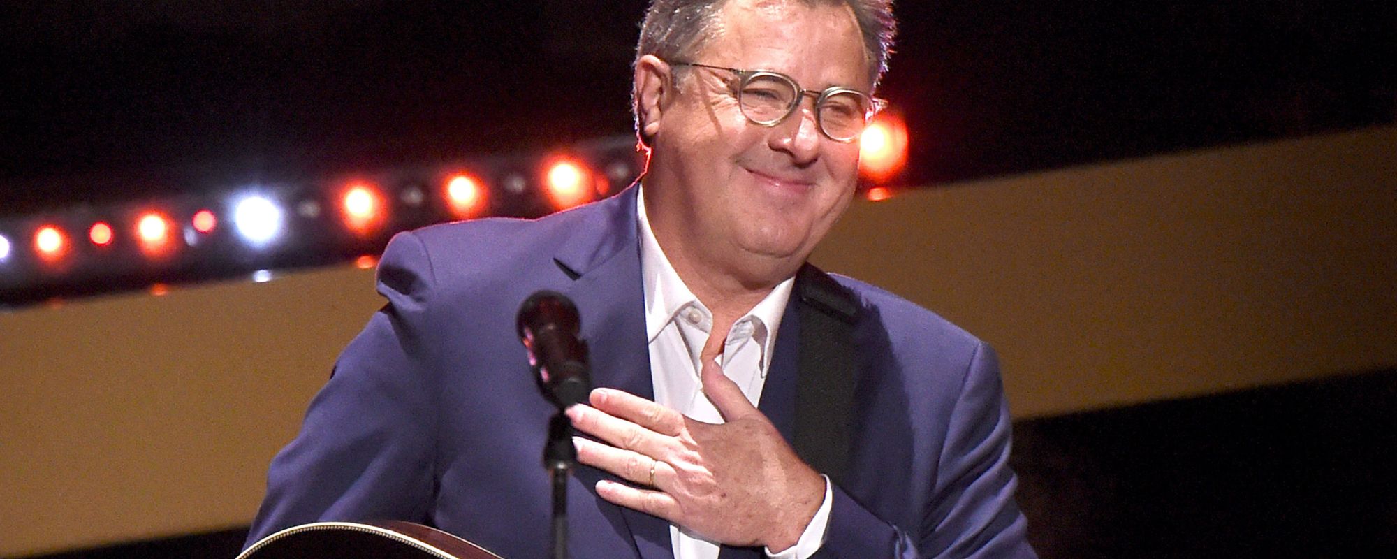 Exclusive: Vince Gill “Fired Up” Over New Music, Tackles Everything From Personal Loss to His Favorite Burger Joint