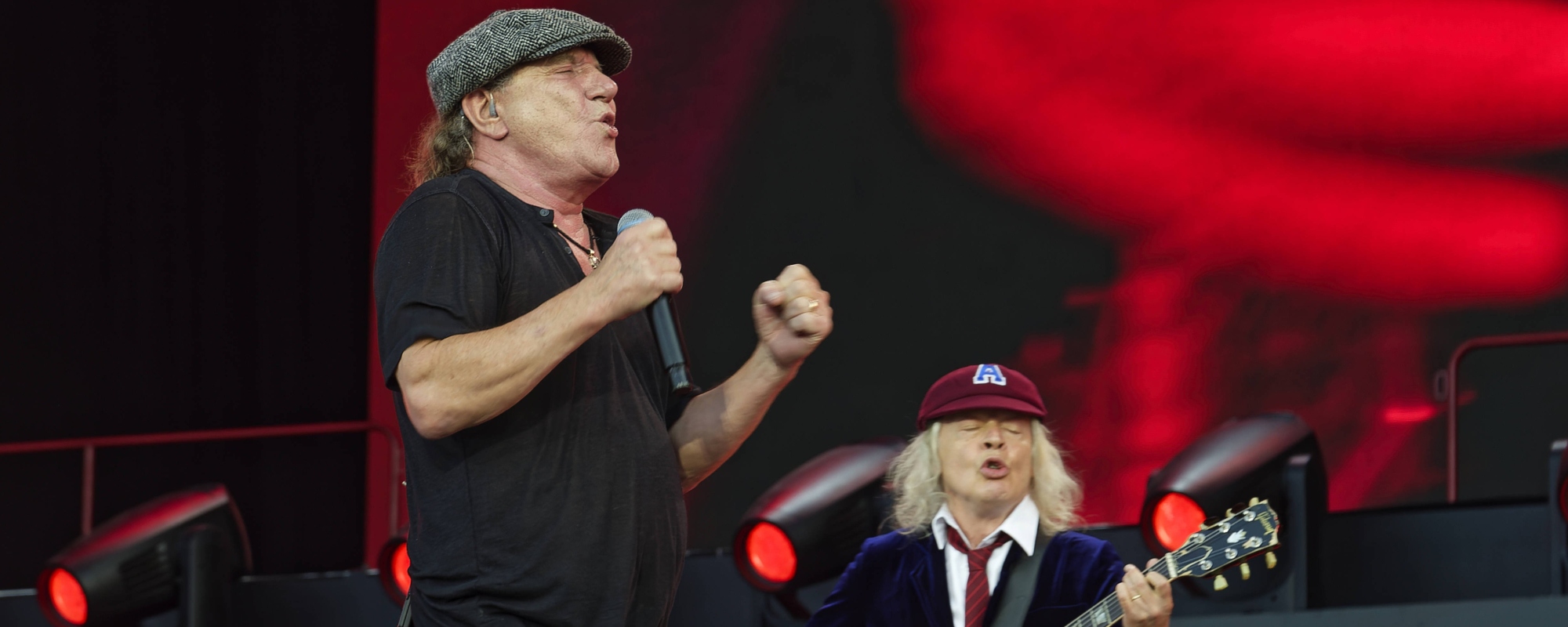 Watch AC/DC Play “Back in Black” at Final Power Up Tour Stop - American  Songwriter