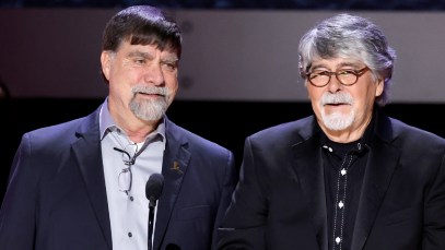 Alabama Takes Over Nashville With Performance of "Mountain Music" on CMT Giants