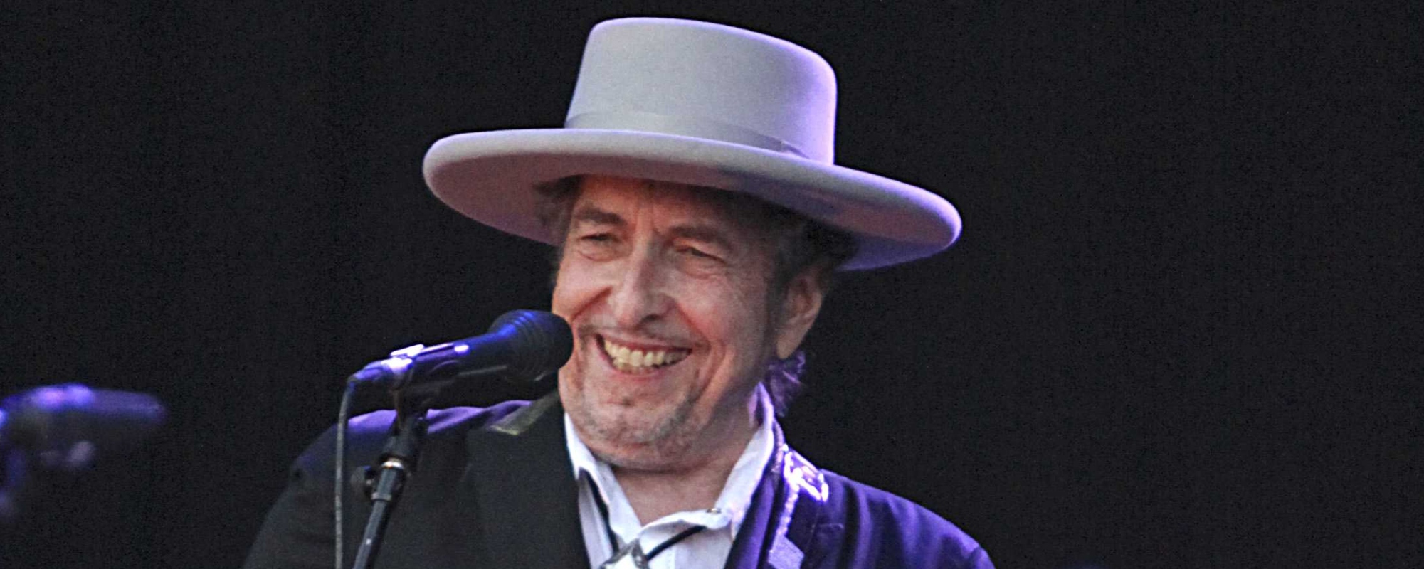 Bob Dylan Covers 1934 Cole Porter Classic “Don’t Fence Me In” for Ronald Reagan Film