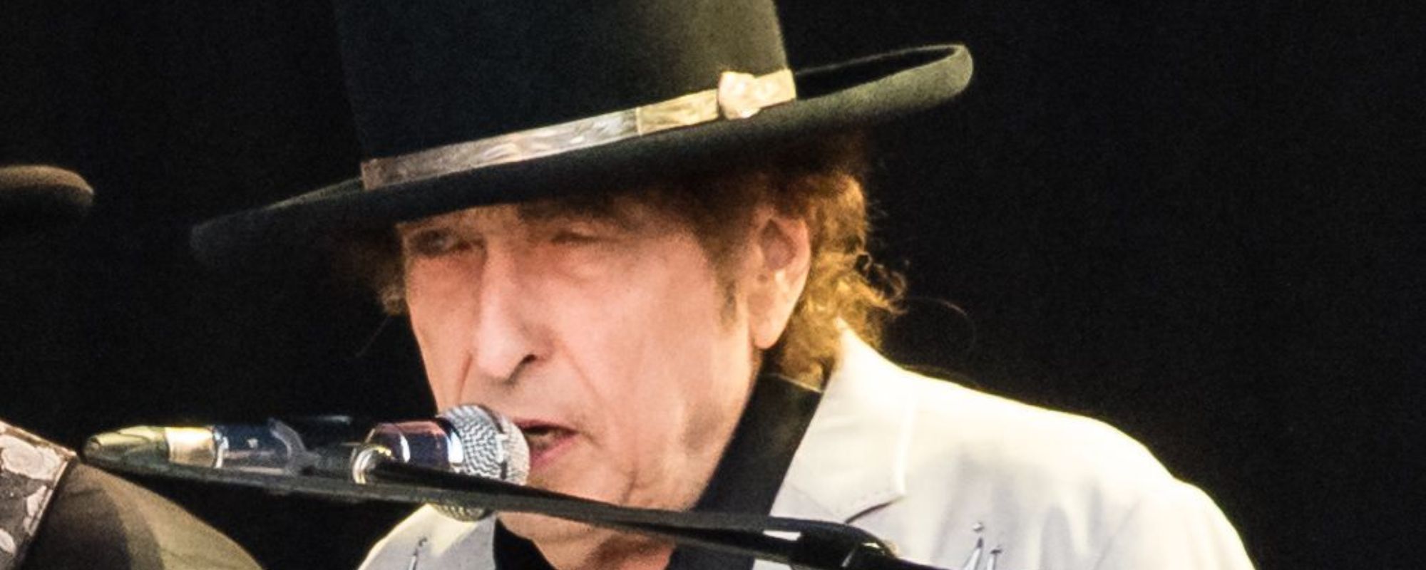 See Bob Dylan Team Up With Elvin Bishop For Stunning Duet