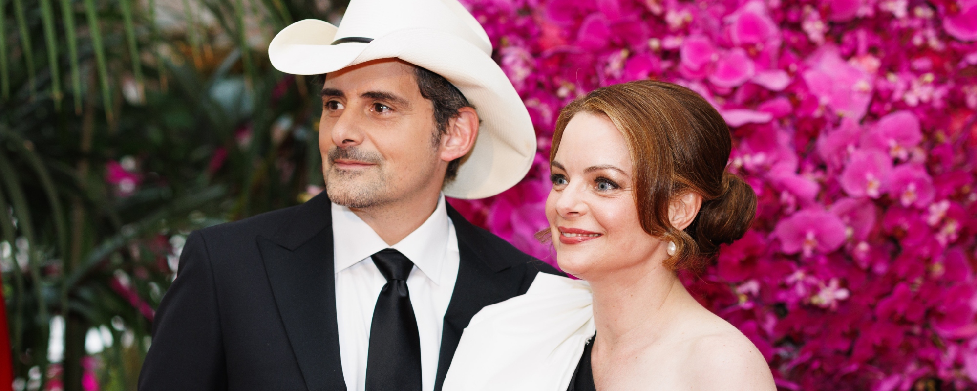 Brad Paisley’s Wife Shares Health Update Following Surgery